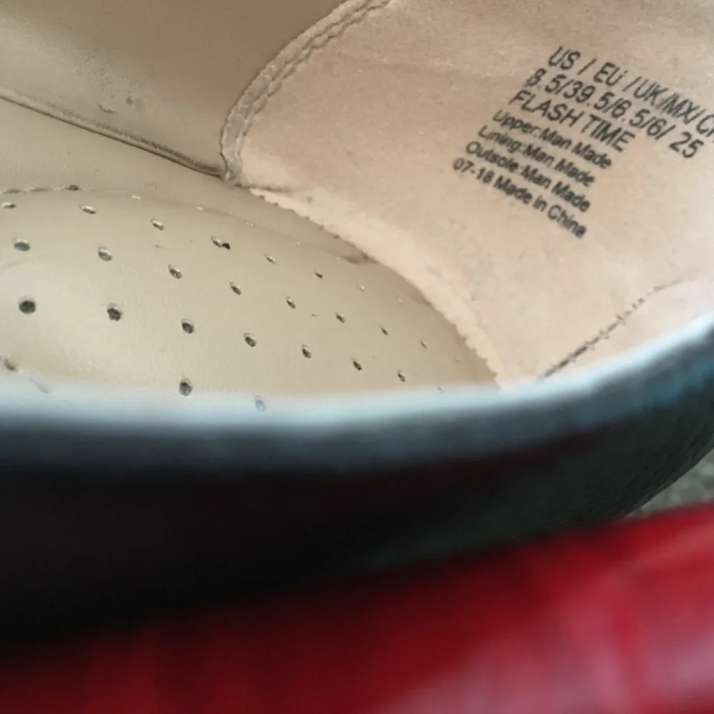 Kenneth Cole Reaction Flash Time Loafers - Picture 8 of 10